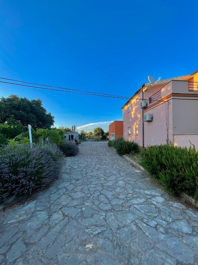 Moric Apartments Stankovci  エクステリア 写真